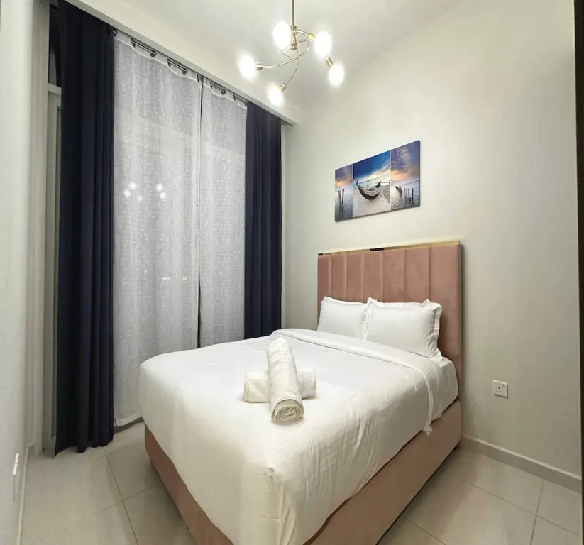 OYO 1206 Home Fully Furnished 1-Bed Apartment At Arjan Orion Building