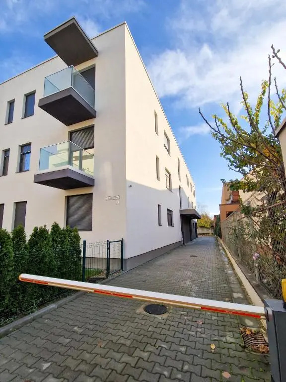 Mirvana Apartment