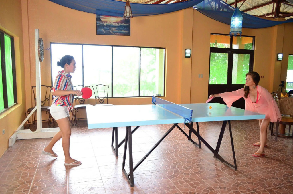 San Remigio Beach Club