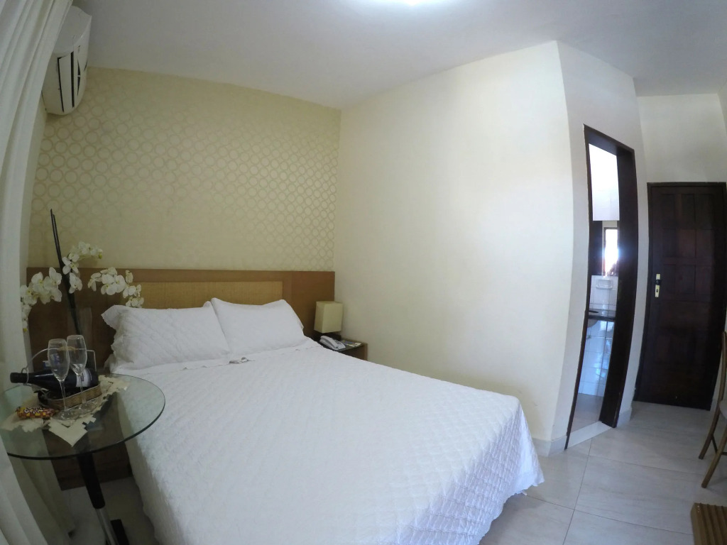 Alimar Hotel