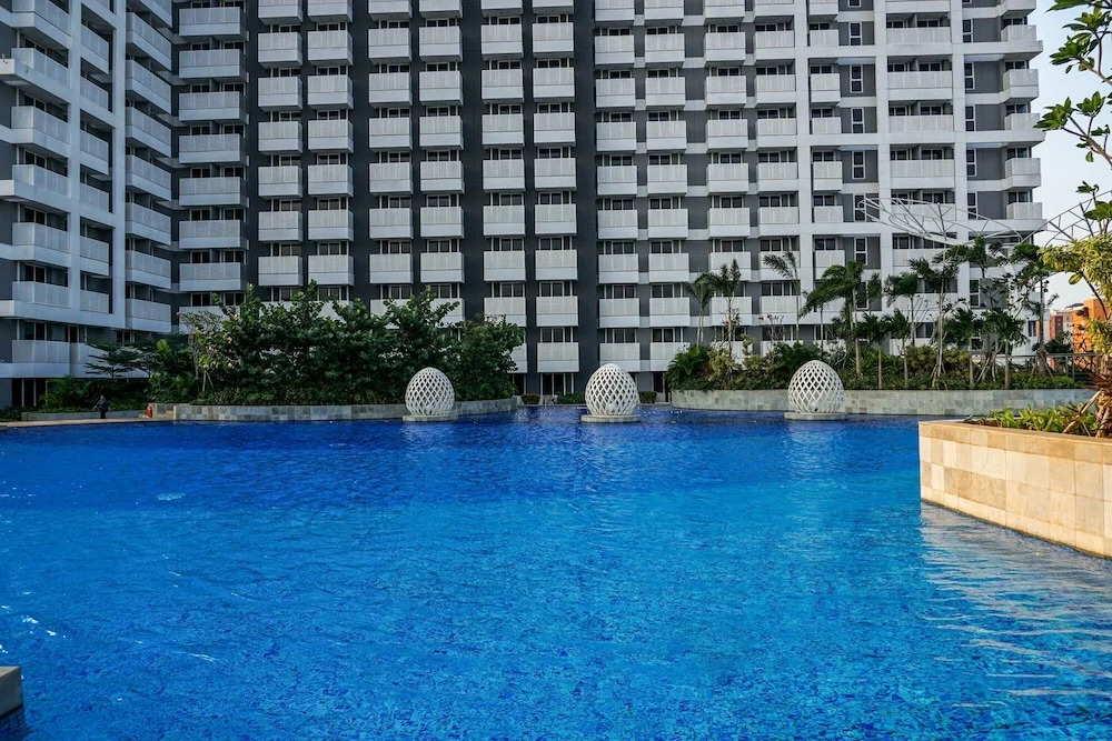 New Furnished Studio West Vista Apartment near Puri Indah