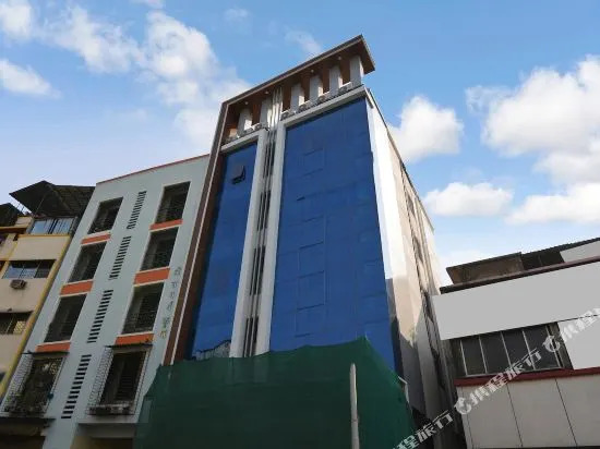 Oyo Flagship 26570 Satyam Hospitality
