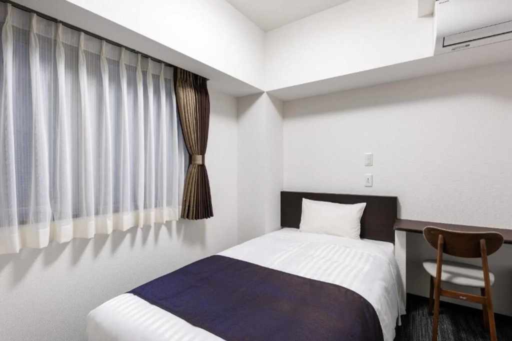 Shinbashi Urban Hotel