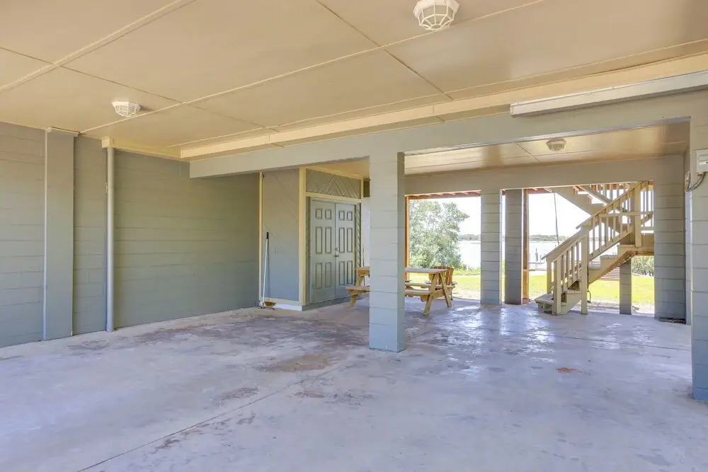 Waterfront Cedar Key Duplex Home: Grill & Dock!