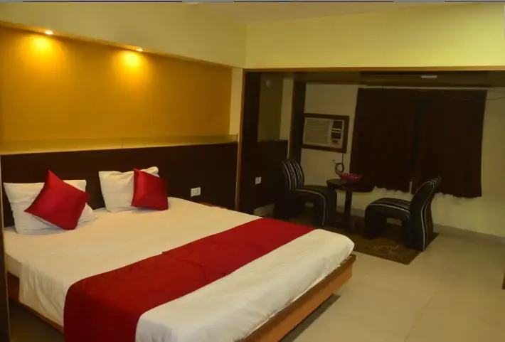 Hotel Poonam