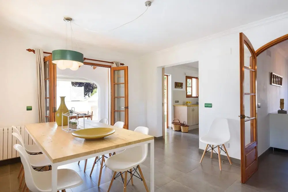 Villa Elena by Mauter Villas