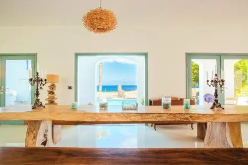 Villa Palacio and Yurt - 2 Pools - Hot Tub - Fantastic Sea Views