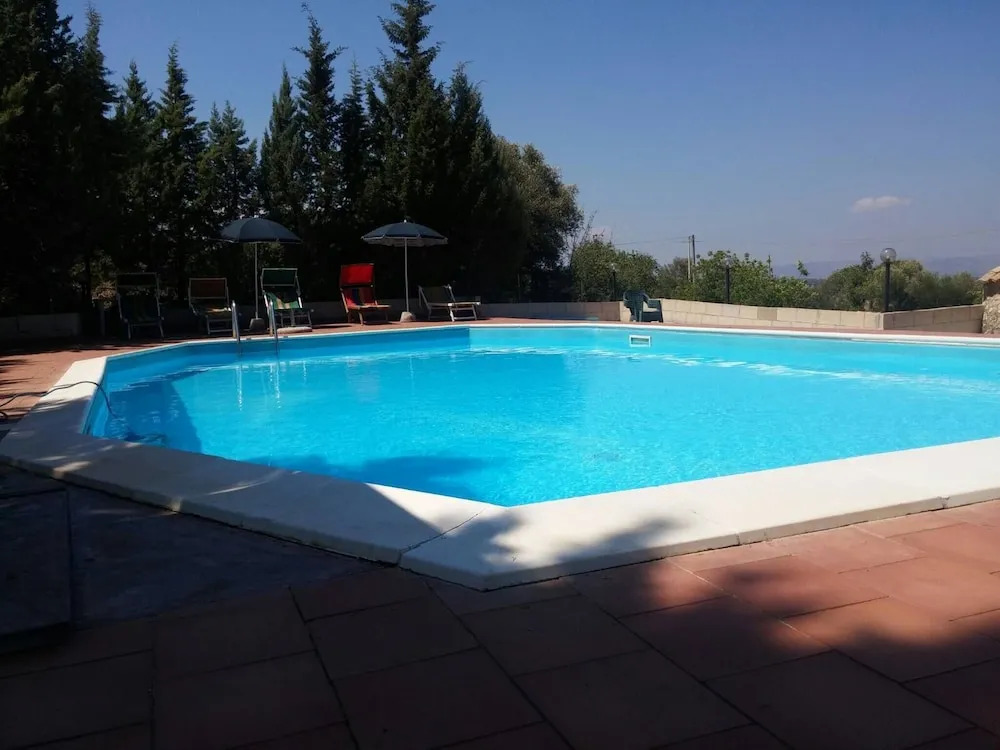 Casale Cugni With Swimming Pool for Exclusive use - air Conditioned - Wi-fi