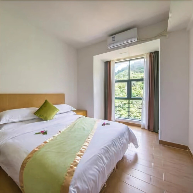 Shanhai Lanting Holiday Hotel