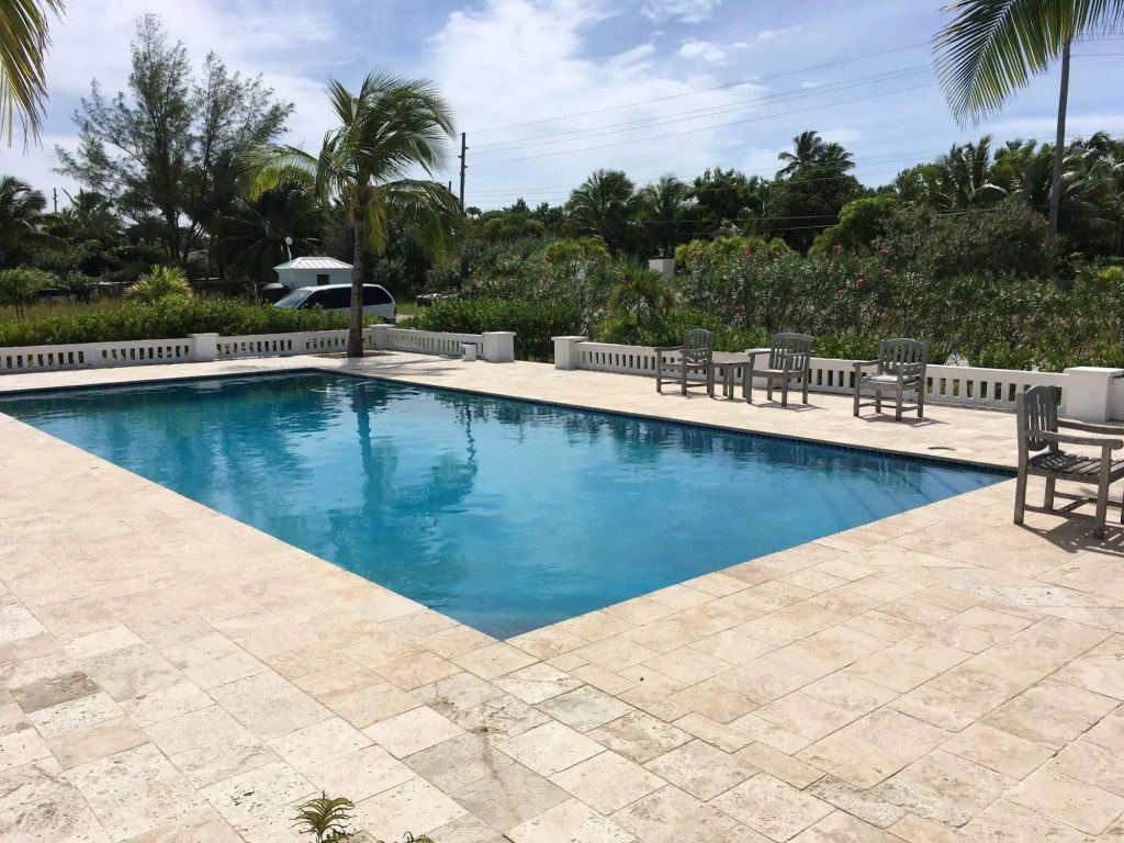 Mermaid Reef Villa #2 by Living Easy Abaco