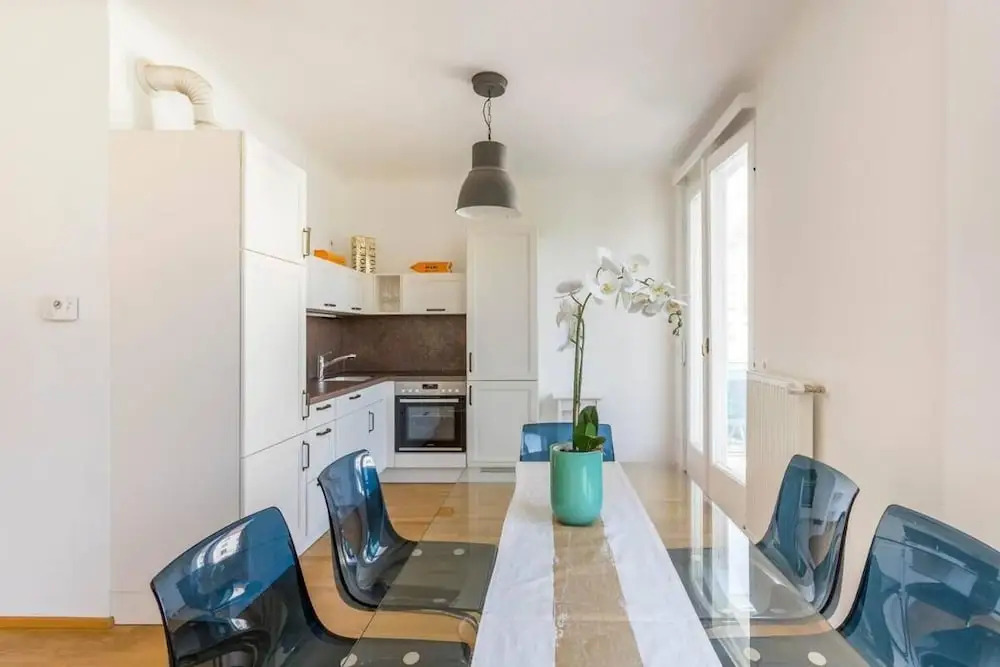Studio Stubenbastei Check in 15h to 22h Only