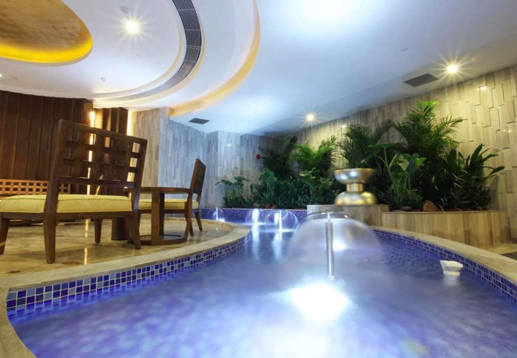 HJ International Hotel