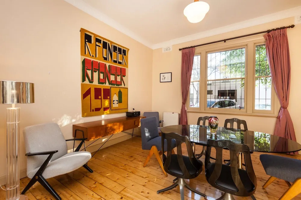 MADELINE, 1BDR Fitzroy Apartment