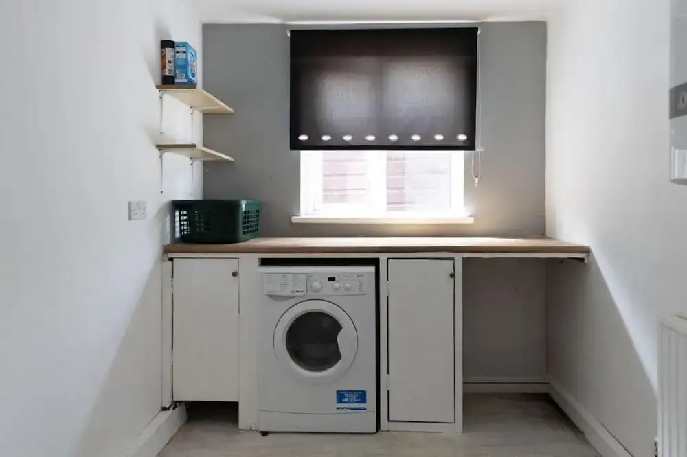 2 Bedroom Cossy Detached Property