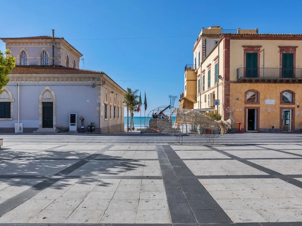 Comfortable Holiday Home in Sicily with TV