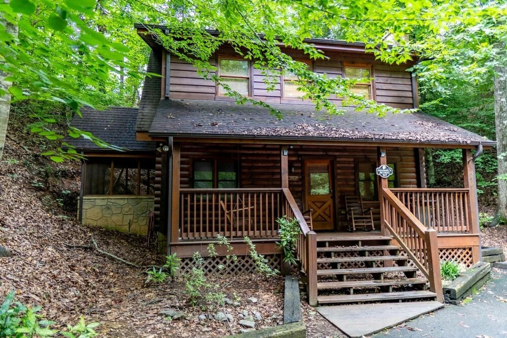 Squirrel's Retreat by Eagles Ridge Resort