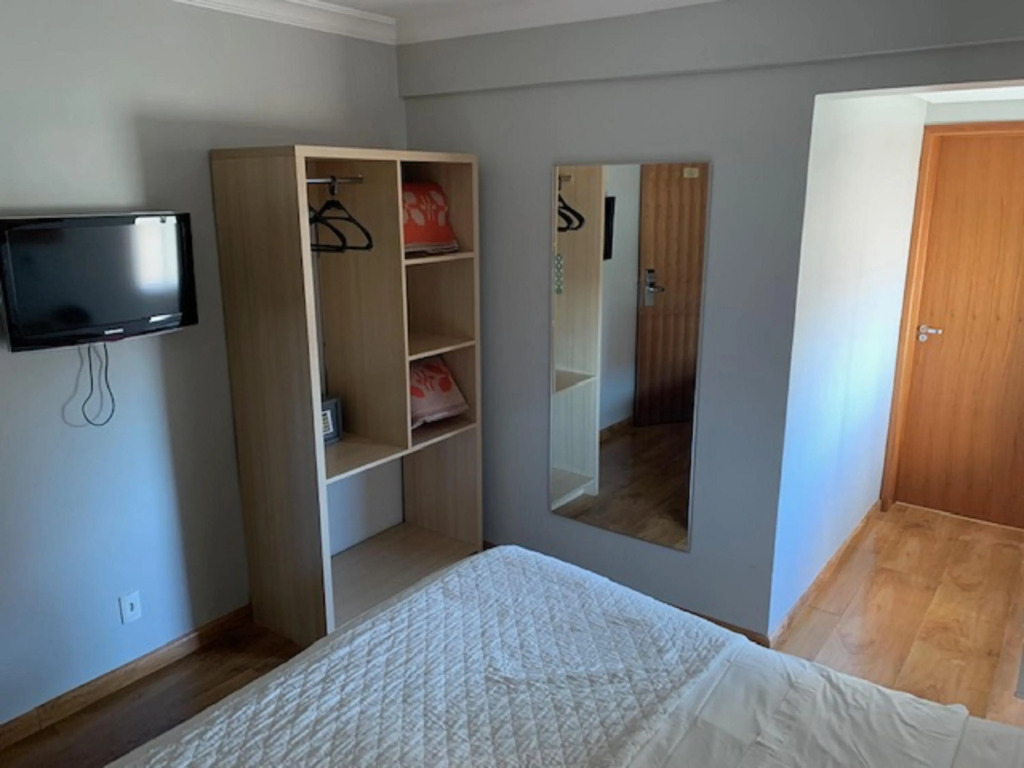Emirates Hotel & Suites