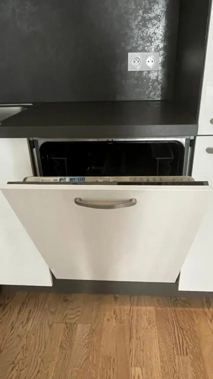 Residence Garden Tower - 8 min do centra, garaz