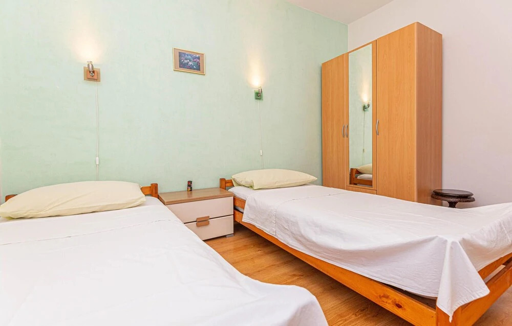 Nice Home in Betina With Wifi and 2 Bedrooms