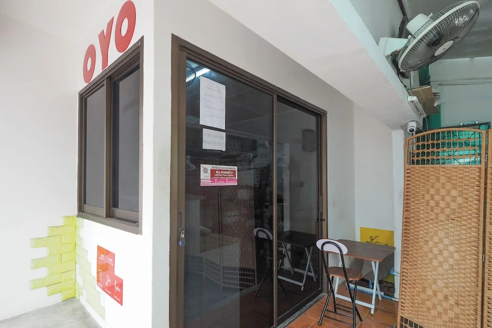 Happyland Guesthouse