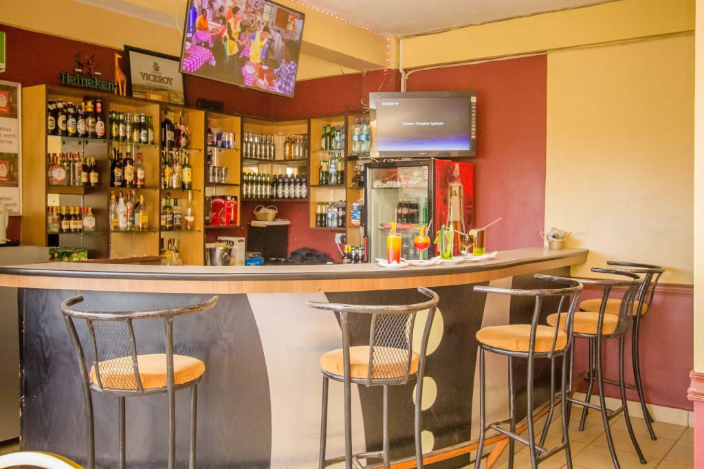 Eland Safari Hotel Nyeri