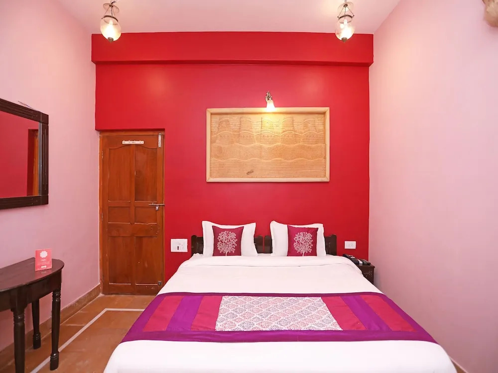 OYO 1402 Hotel Prithvi