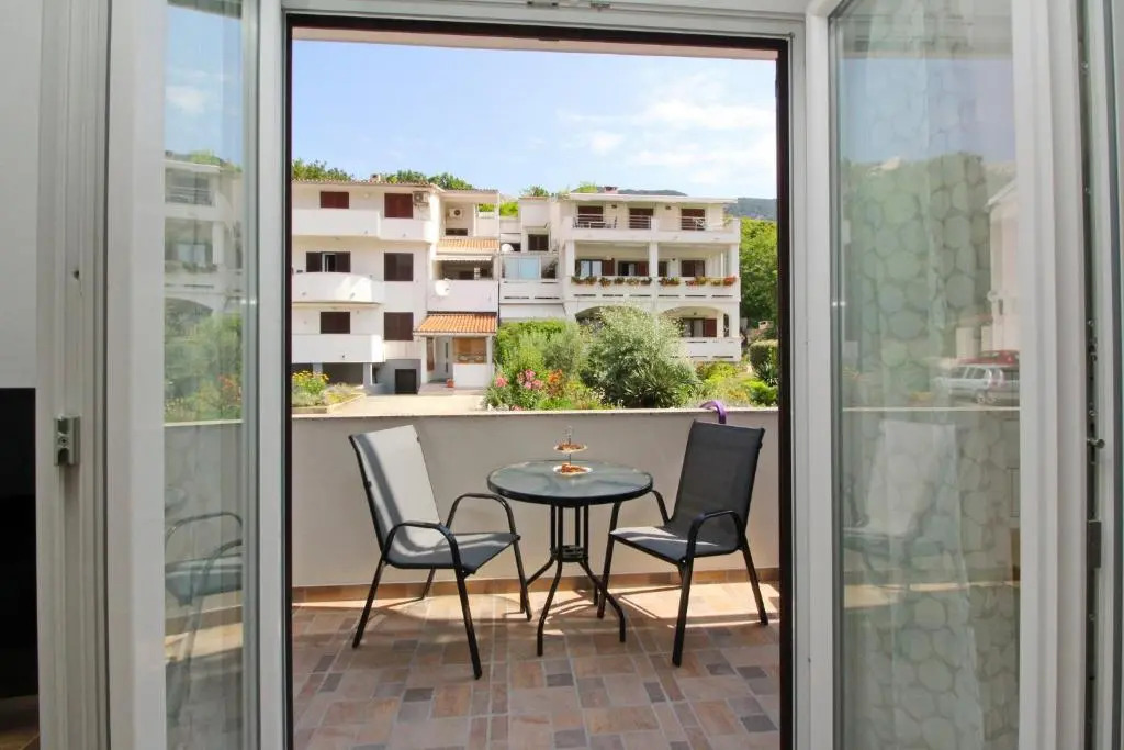 Apartments Sersic