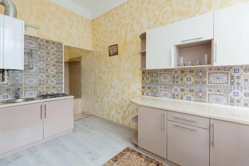 Apartament on Danylyshyna street