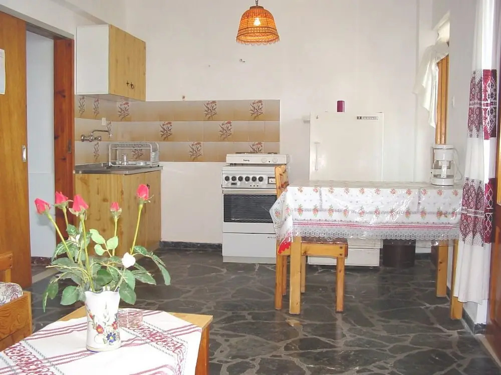 Studios Romantica