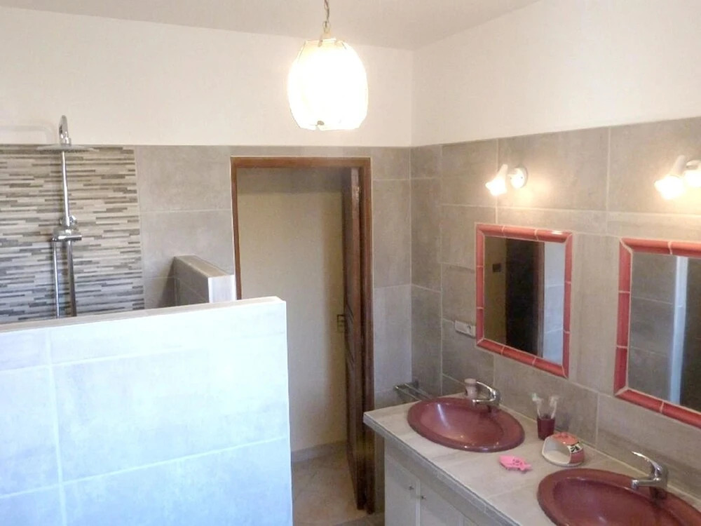 Villa With 3 Bedrooms in Saint-didier, With Private Pool, Enclosed Gar