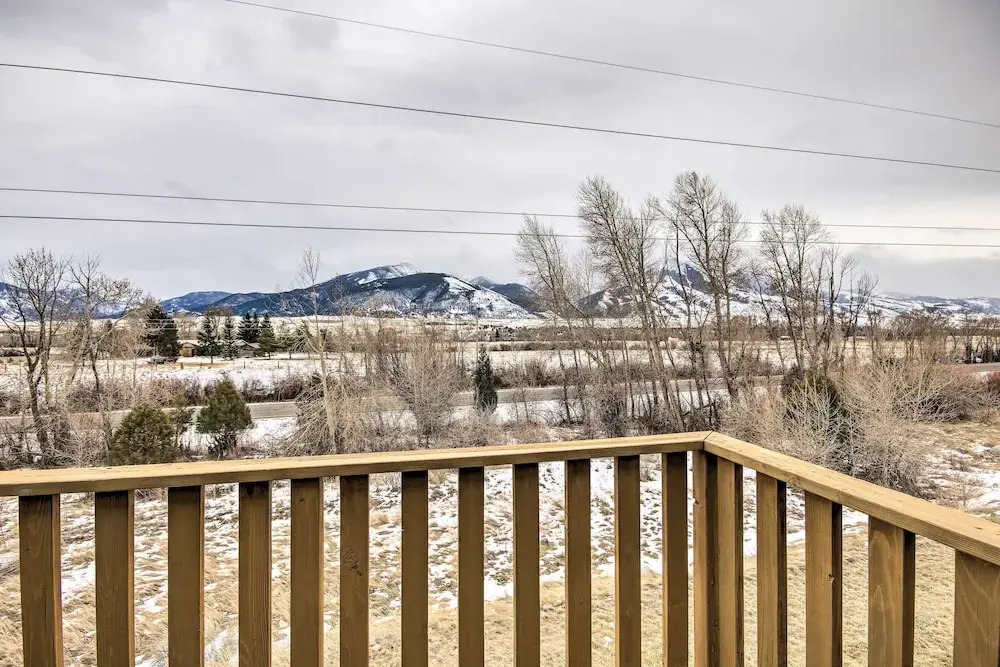 Inviting Townhome: 30 Mi to Yellowstone NP