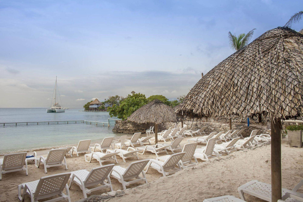 Isla Gigi Cartagena - Private Island