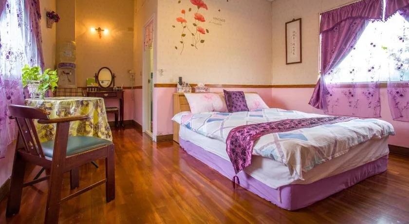 Chenyuan B & B