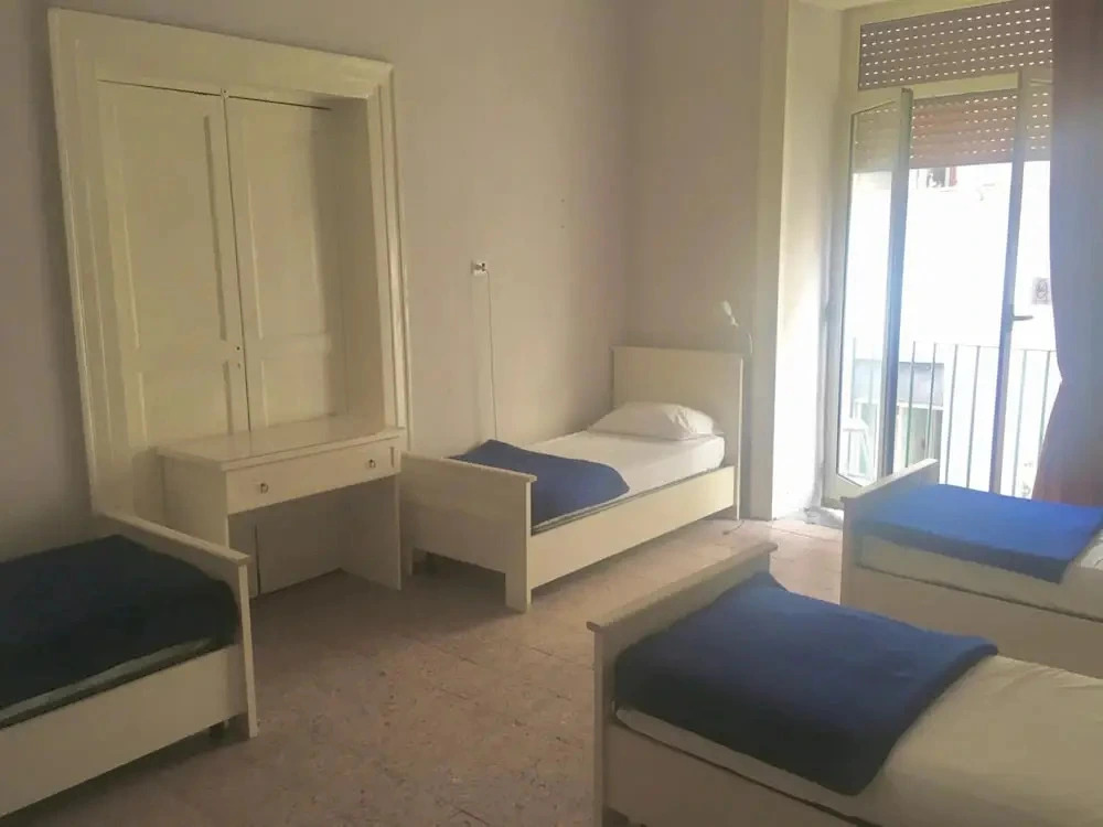 6 Small Rooms