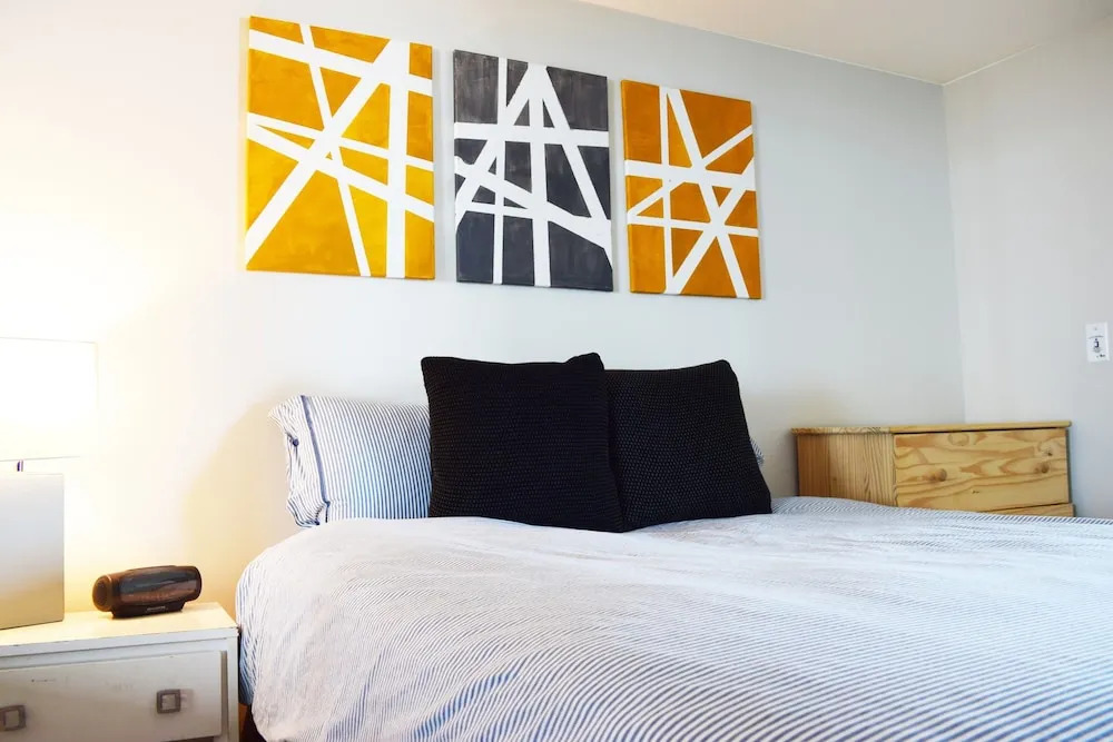 Modern High Rise 1 Bedroom in Downtown Toronto