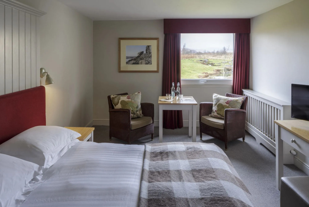 Tebay Services Hotel