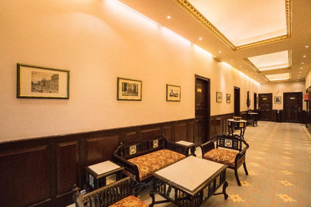 Palace On Ganges - Heritage Hotel