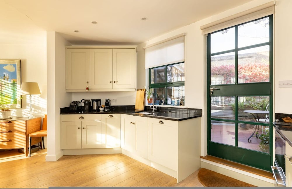 A Gentle Riverside Charm 2 Bedroom Mews House