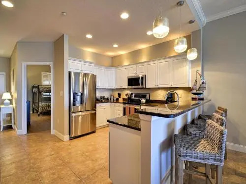 Harborview Grande 802