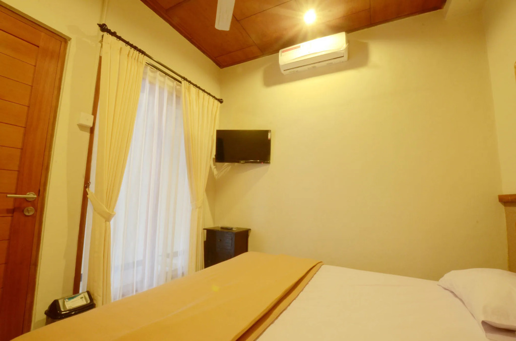 Deco Bedrooms