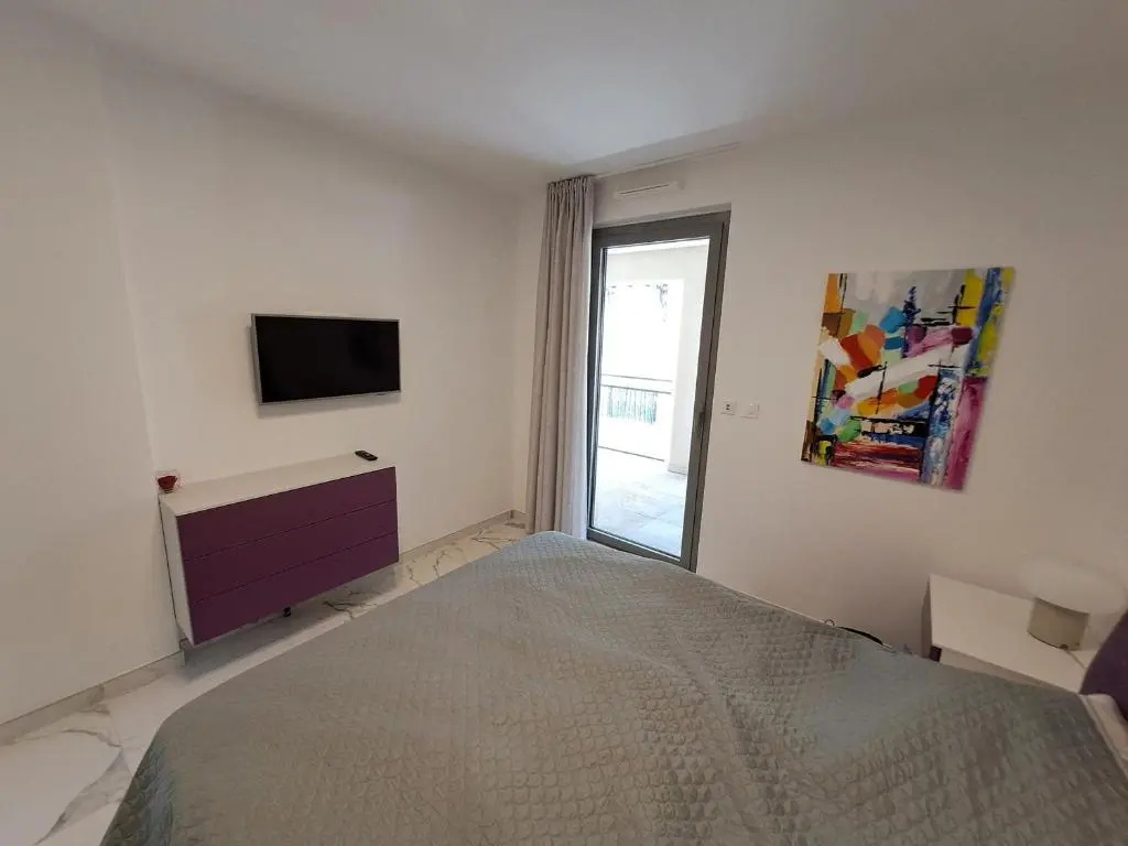 Appartement Menton, 2 pièces, 4 personnes - FR-1-196-303