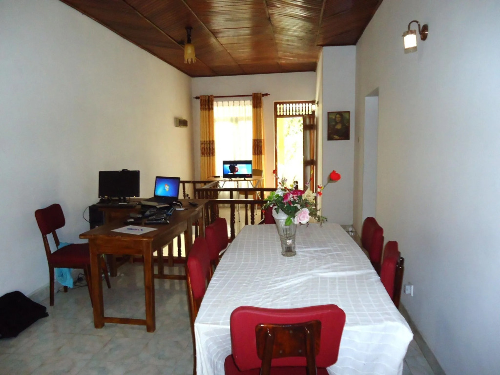 Peradeniya Rest Inn