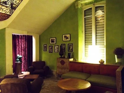 Hotel Saint Trophime