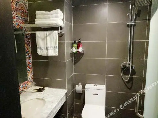 Haixin Jingyue Hotel (Zhengzhou Erqi Wanda)