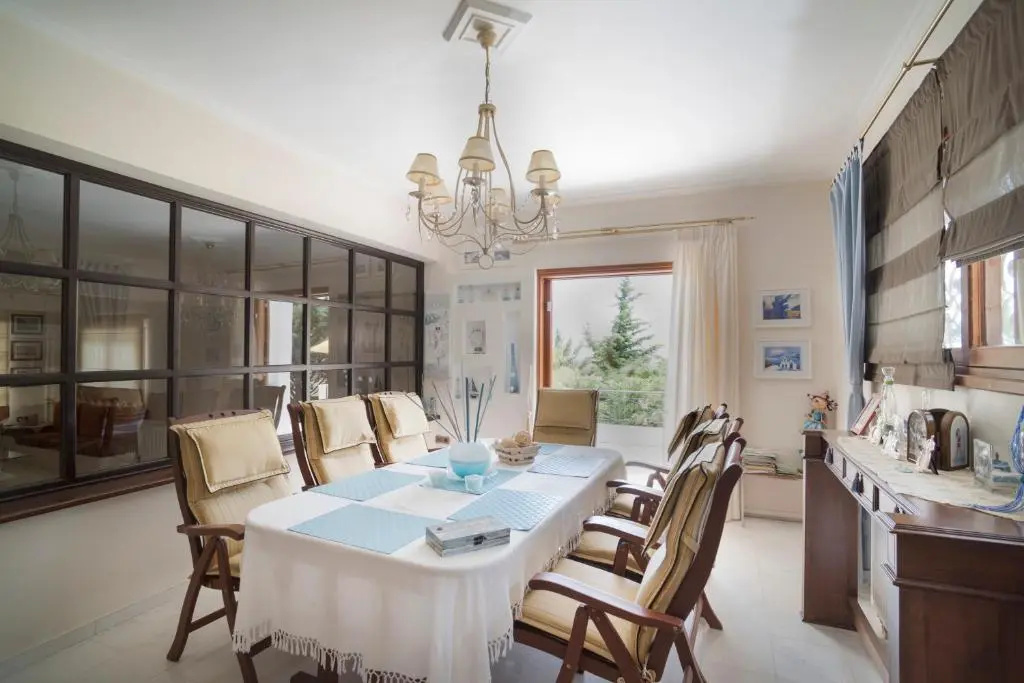 Villa Corina