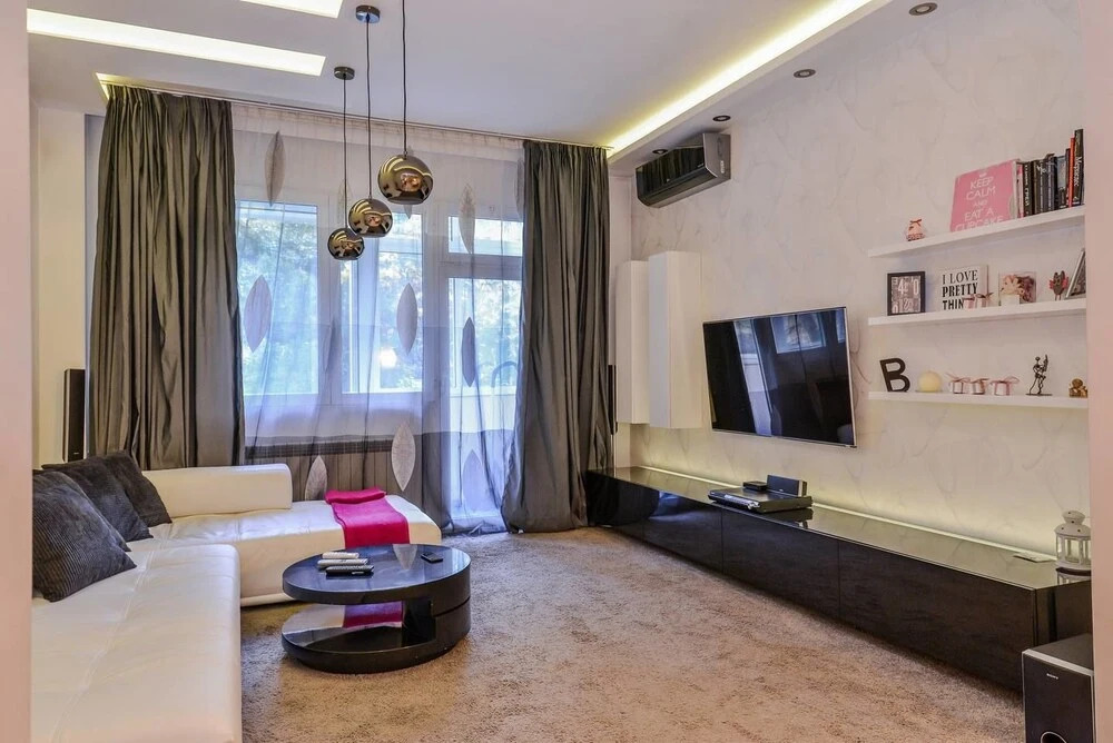 FM Deluxe 1-BDR Apartment - Extravaganzzo