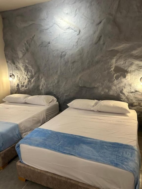 Hotel Kyros by 70
