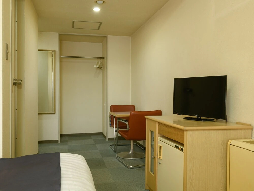 Tabist Ueda Station Hotel