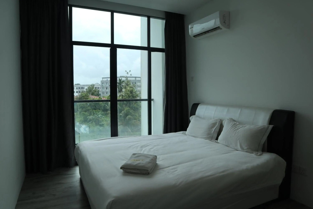 Zen66 @ Roxy Serviced Apartment