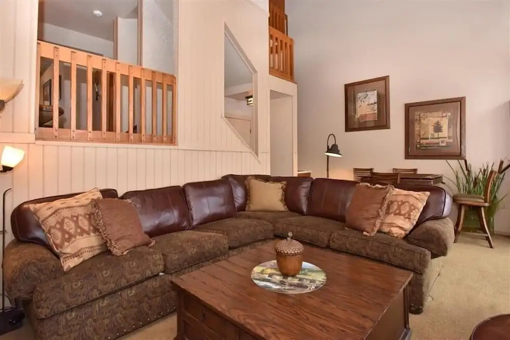 Seven Springs 4 BR Deluxe Townhouse, Sleeps 11! by RedAwning